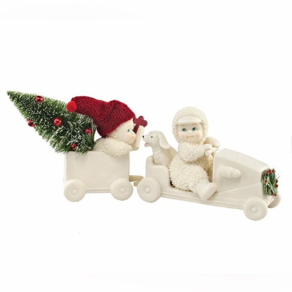Dept 56 Christmas Coupe Charming Holiday Figurine 2 Piece Set with Tree - Picture 2 of 11